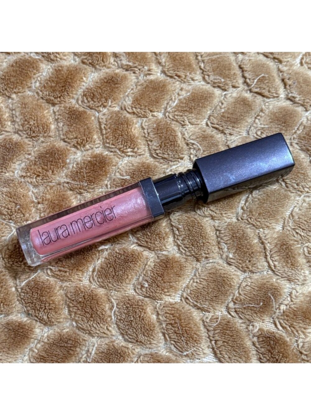 Laura Mercier Lip Glacé Violet High-Shine Shimmering Gloss 4.5g Non-Sticky - Picture 5 of 6